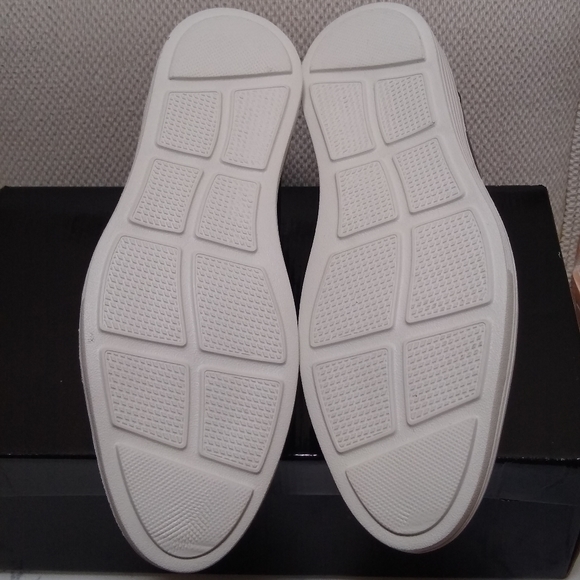 Marc Joseph Somerset Leather Sneaker - Picture 8 of 10